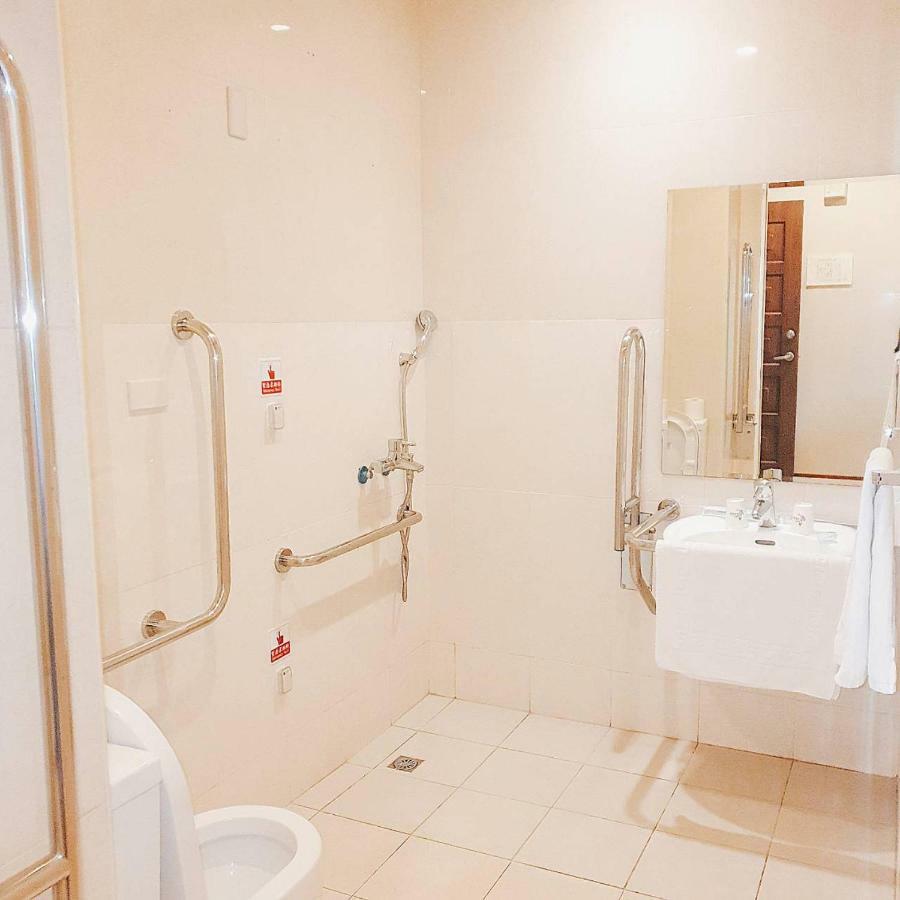 9 Hotel Синдиен Екстериор снимка