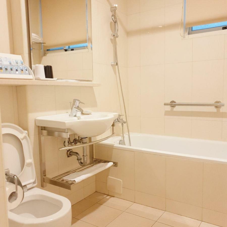 9 Hotel Синдиен Екстериор снимка