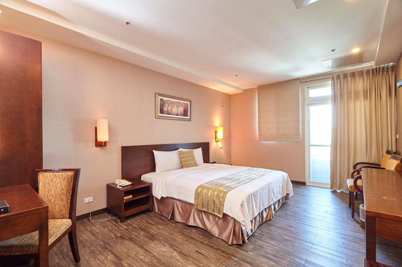 9 Hotel Синдиен Екстериор снимка